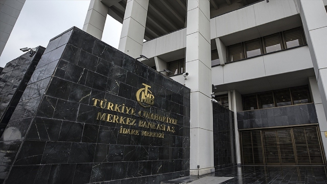 Bankacılık bölümünün mevduatı azalırken, kredi hacmi arttı