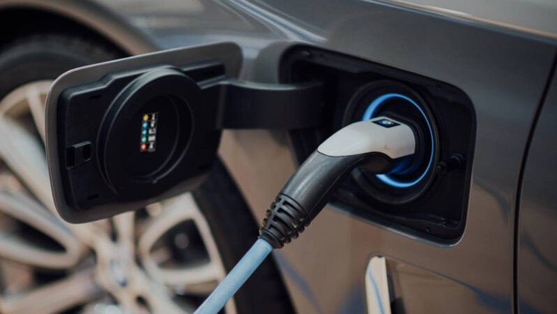 Elektrikli araç satışları 2024’te 17 milyonu aşarak rekor kırdı