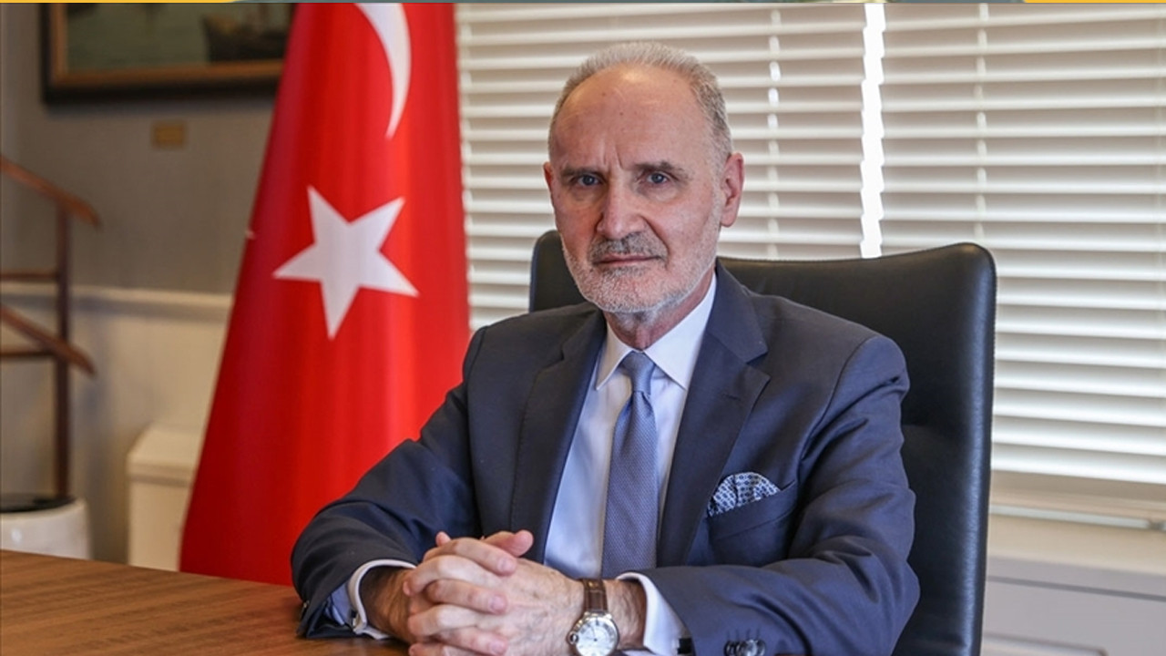 ihracatciya 8 bin 500 yesil pasaport turk is dunyasi dunyada rekabet gucunu artiracak 0 2FR6grOk