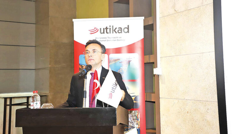 “Suriye’nin tekrar inşası lojistiğe iş yükü yaratabilir”