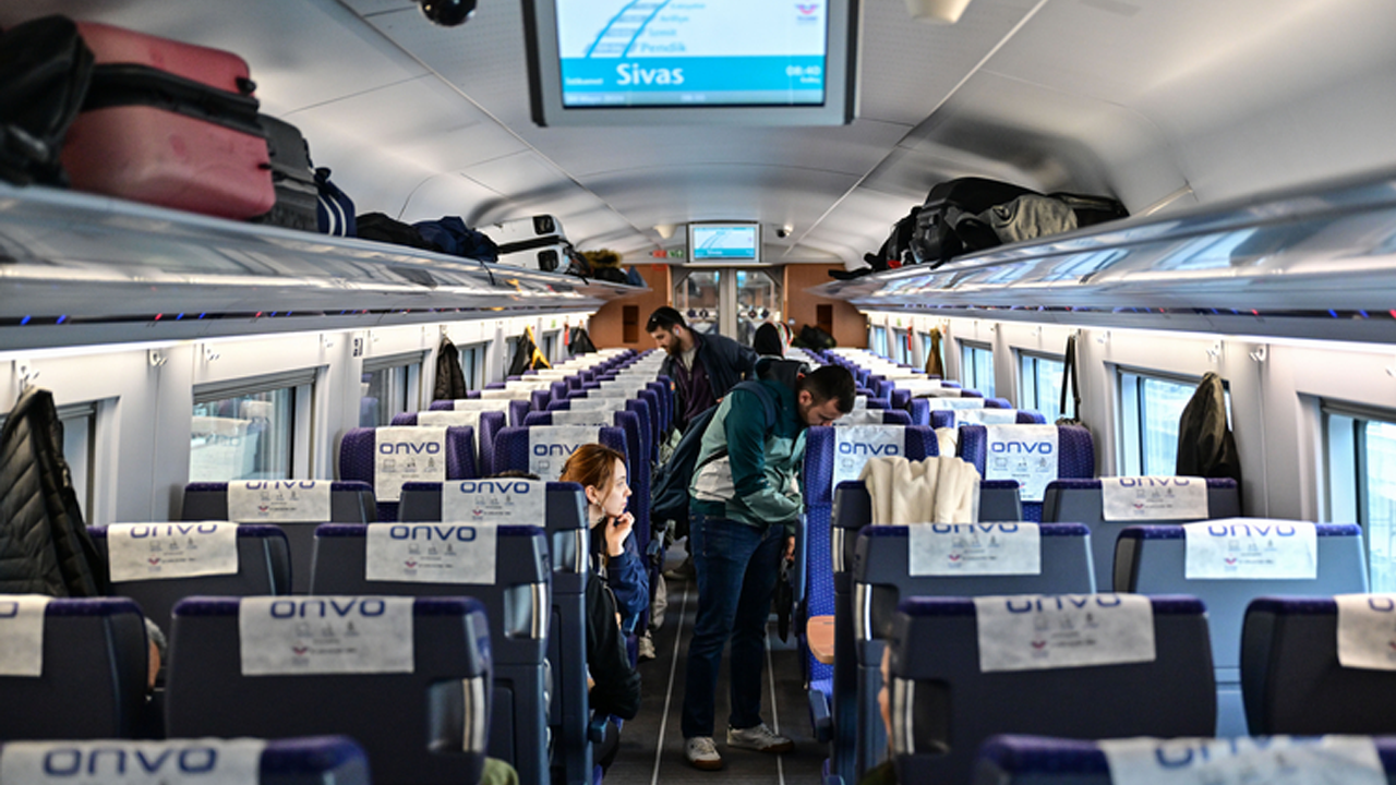 tcdd 2025 tarife tren biletlerine zam yuksek suratli tren yht fiyatlari belirli oldu 0 vMILNHF7
