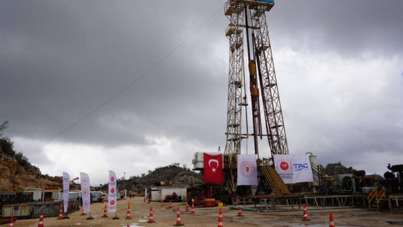 Türkiye’nin güçte dışa bağımlılığı azalıyor: Ham petrol ithalatı yüzde 26,3 düştü
