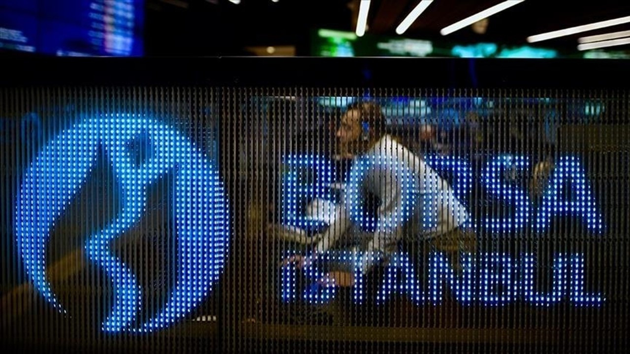 BIST 50’de üst adım kuralı bugün de uygulanacak