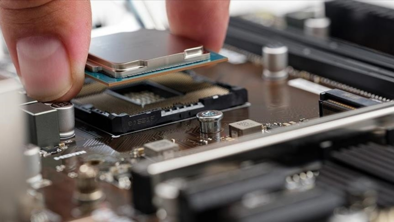 Global piyasaların karışık seyrettiği günde gözler Nvidia’nın finansal bilgilerinde