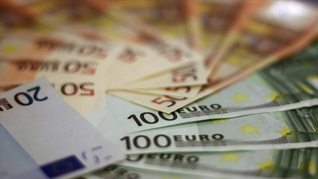 Siyasi ve ekonomik belirsizlikler Almanya’da tüketici itimadını etkilemeye devam ediyor