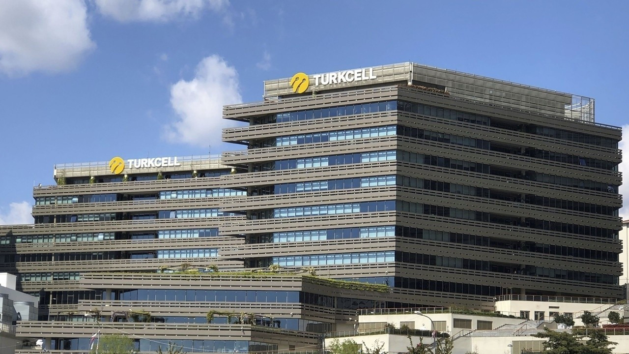 Turkcell 2024 finansal sonuçlarını açıkladı! Net karda yüzde 30’luk artış