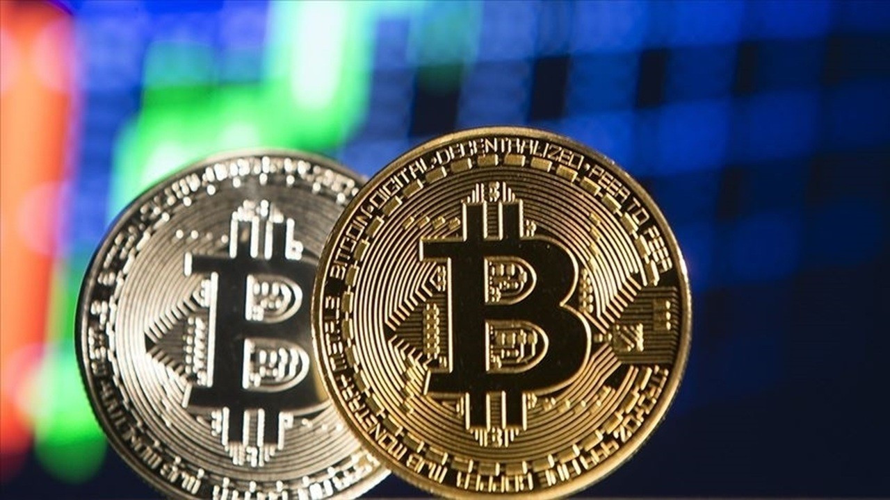 Trump’ın bitcoin rezerv planının akabinde Bitcoin’de dalgalanma devam ediyor